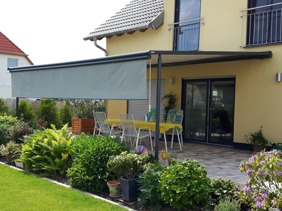 Referenzbild Markisen & Senkrechtmarkisen