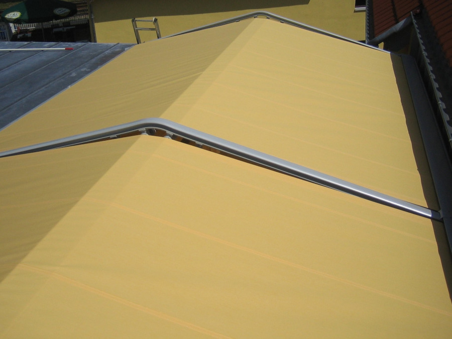 Referenzbild Markisen & Senkrechtmarkisen